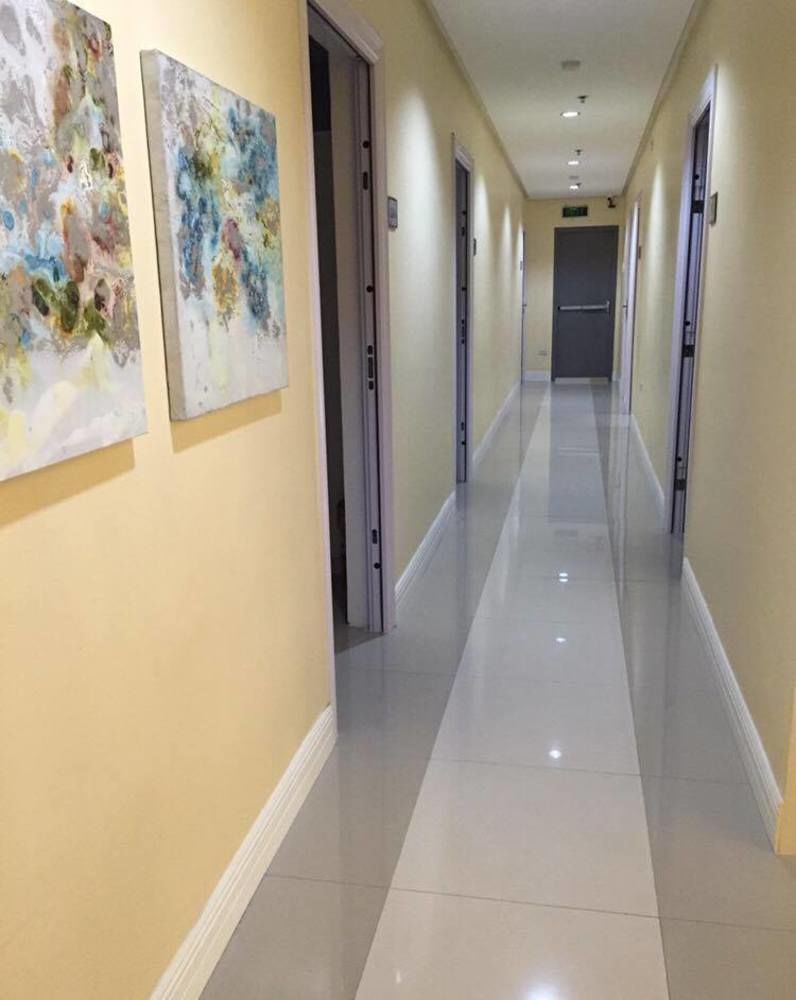 Baymont Suites & Residences Paranaque City Exterior photo